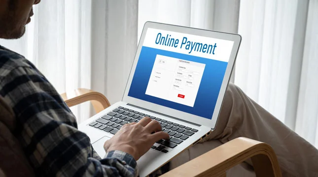 پرداخت آنلاین قبض همراه اول از خارج از کشور با استفاده از لپ تاپ و درگاه پرداخت اینترنتی.